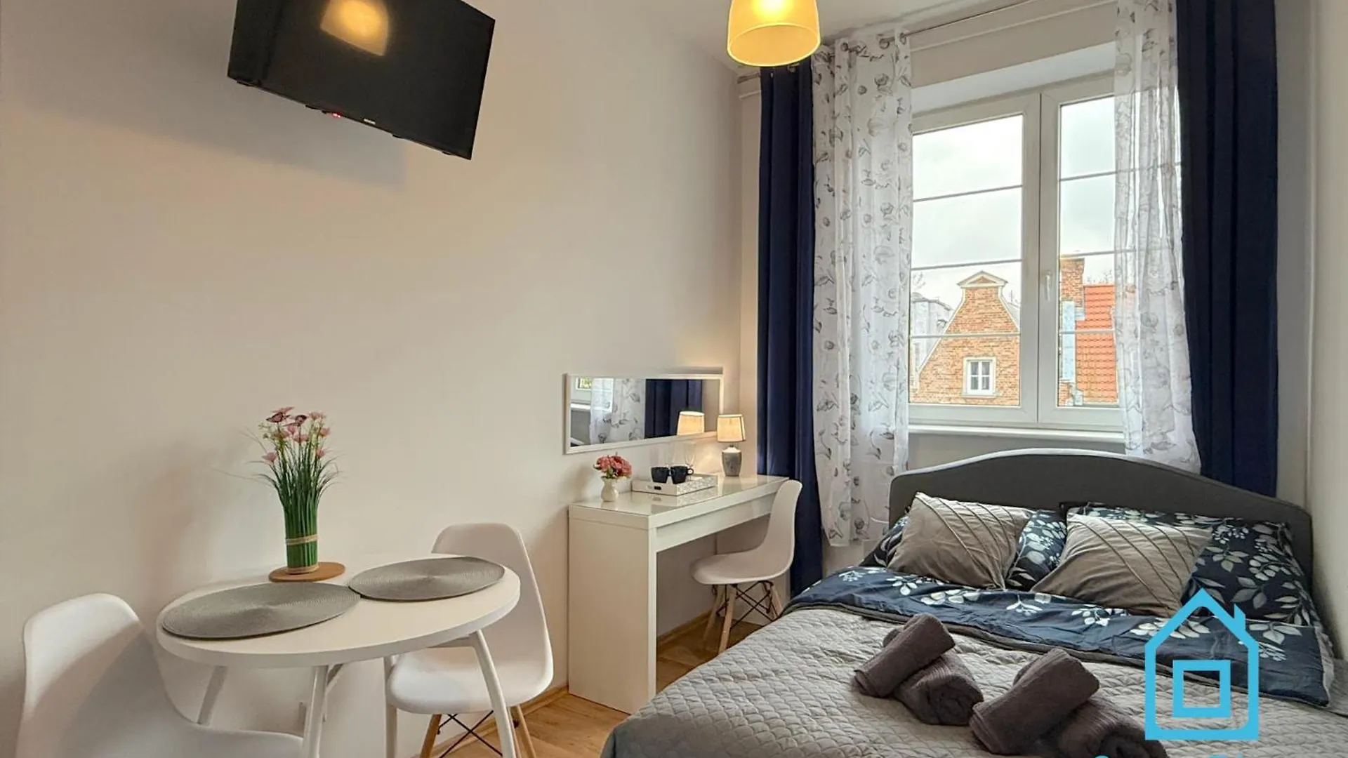 Paris Room Old Town Gdansk